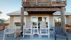 LP6 Well Appointed Home, Large Back Deck, Views of Gulf, Screened in Porch